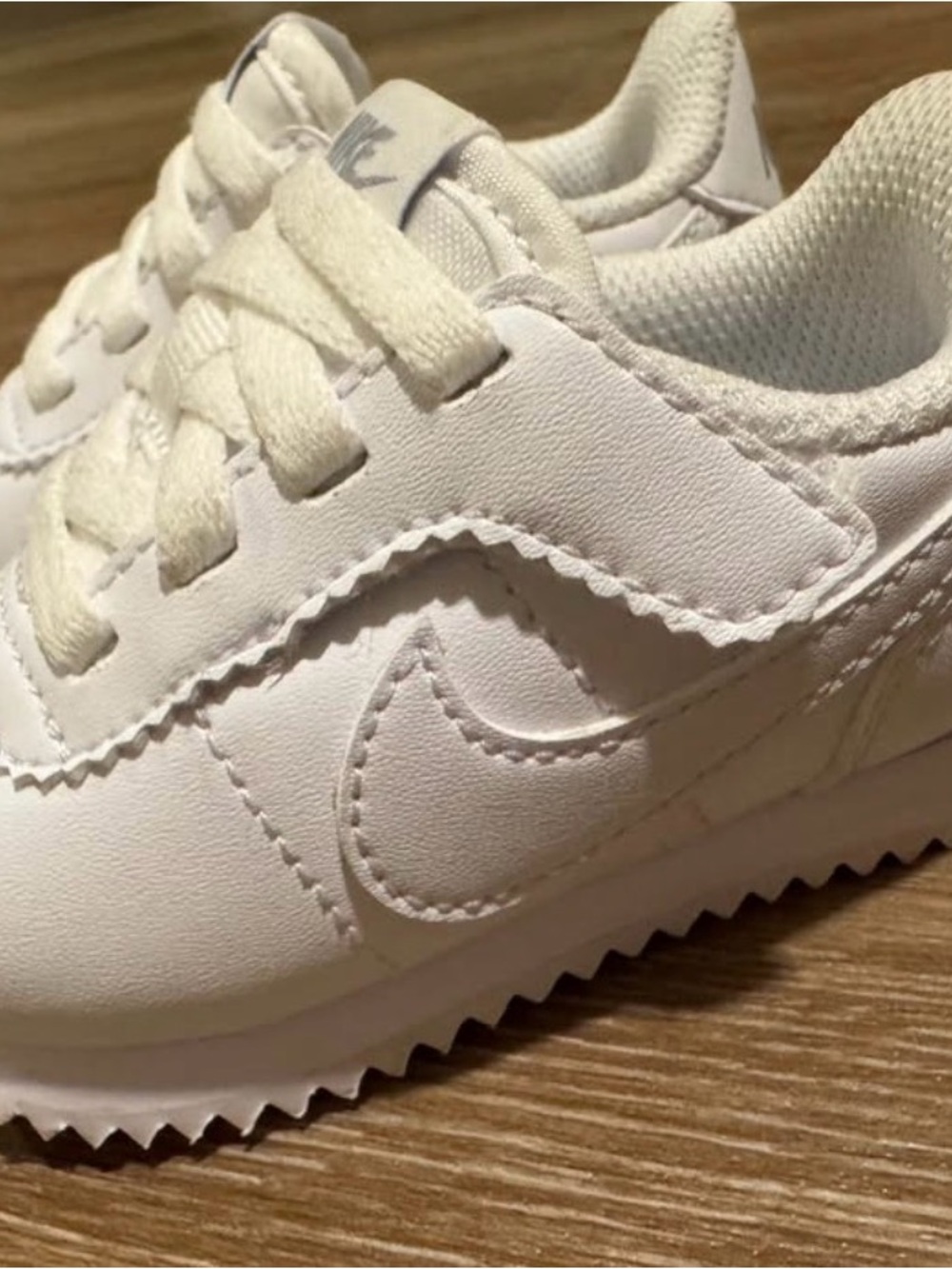 Nike Kids White Low-Top Sneaker